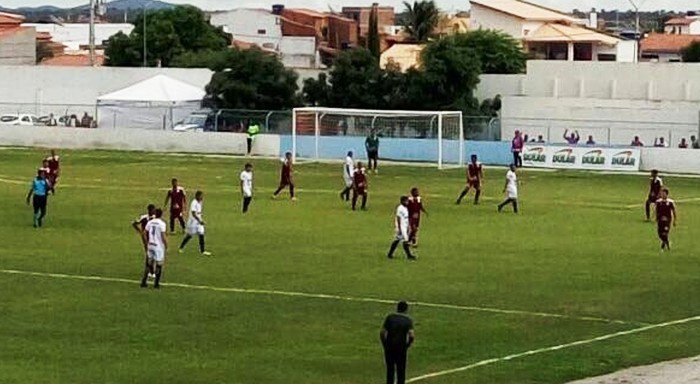 Brasileirão série D; Jacuipense sai na frente mas cede empate ao Central na Arena Valfredão