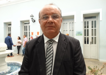 Presidente da Câmara de Feira repudiam audio que circula como sendo ele fazendo duras criticas e xingando ACM Neto