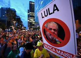 Protestos pela prisão de Lula devem ocorrer em mais de 100 cidades nesta terça