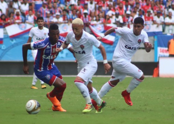 Bahia bate Vitória na Arena Fonte Nova e larga em vantagem por título baiano