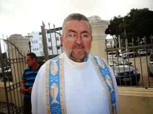 Morre em Feira de Santana padre esfaqueado há 34 dias no Distrito de Maria Quitéria