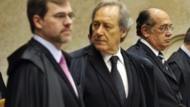 PCdoB entra com nova ação para barrar prisão após 2ª instância
