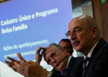 Ministro do Desenvolvimento Social sugere reajuste de 5% a 10% no Bolsa Família