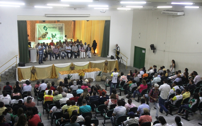 Solenidade na Casa da Cultural Brasil abre oficialmente a 9ª FEIRAFES em Valente