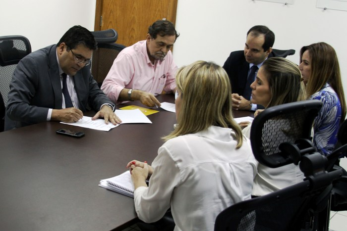 MPT executa Estado da Bahia por descumprir TAC sobre terceirização