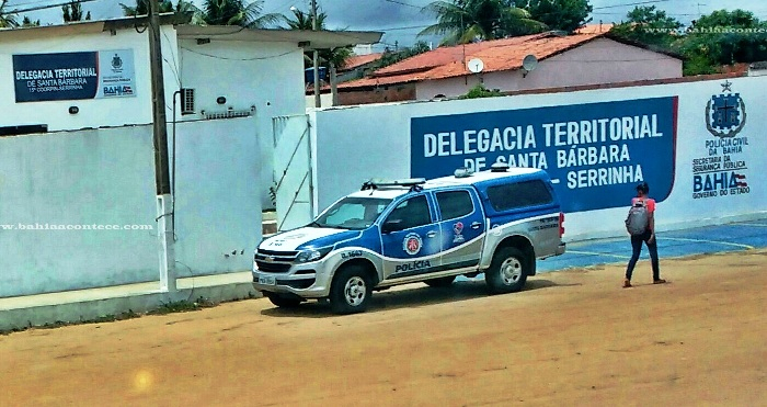Homem é morto a facadas no centro da cidade de Santa Bárbara; assassino foi detido pela PM