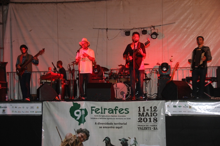 Feirafes – Sucesso na Feira e sucesso no palco em Valente