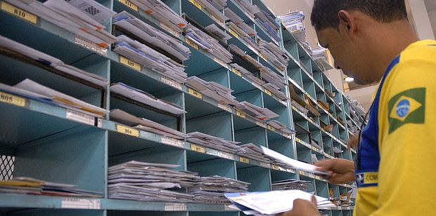 Correios oferecem mais de 4 mil vagas para jovem aprendiz