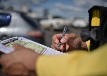 Denatran suspende pagamento de multas com cartão de crédito ou débito