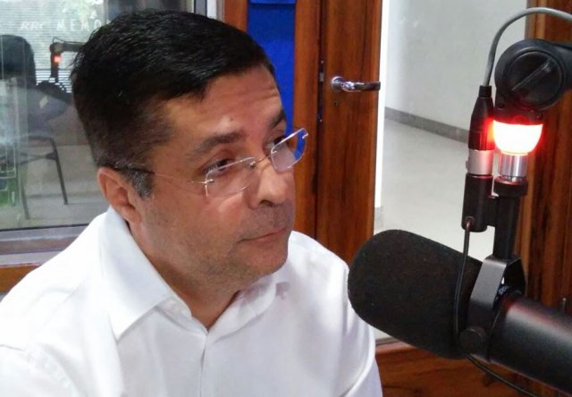 Deputado Fernando Torres diz que donos de postos estão tendo prejuízos
