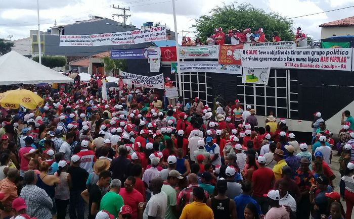 Movimento “Lula Livre” foi a principal bandeira das comemorações do Dia do Trabalho em Riachão do Jacuípe