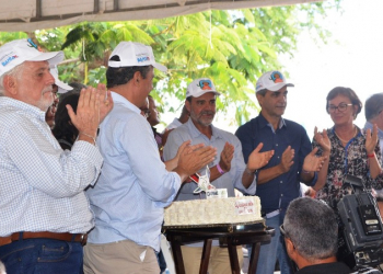 ‘Curtinhas’ da política registradas pelo CN durante viajem do governador a Mairi e Capim Grosso