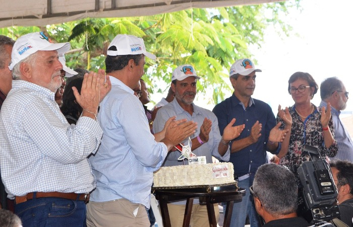 ‘Curtinhas’ da política registradas pelo CN durante viajem do governador a Mairi e Capim Grosso