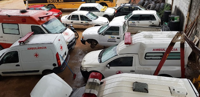 Veículos descartáveis? Frota em Jaguarari mostra descaso com utilitários que deveriam estar prestando serviços a população