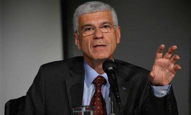 Governo corta incentivos para compensar perda de receita com diesel