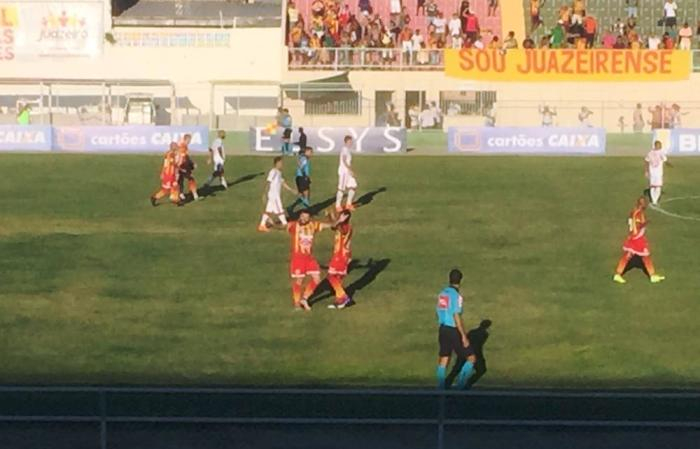 Brasileirão Serie C: Jogando em casa, Juazeirense vence o Náutico e volta ao G4