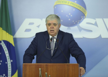 Marun pede retorno ao trabalho e diz que PF já pediu prisões