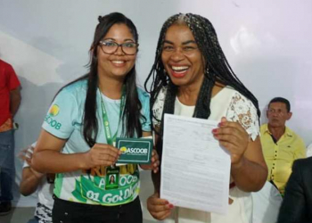 Diretoria da ASCOOB Itapicuru comemora adesão de Olivia Santana como sócia