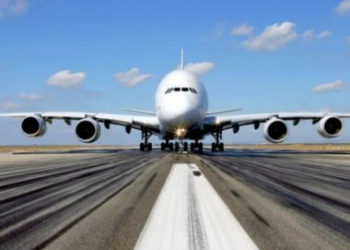 Mulher perde voo para Salvador, invade pista de Aeroporto e é presa por Polícia Federal