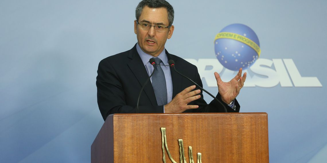 Ministro da Fazenda confirma fim da Cide para diesel