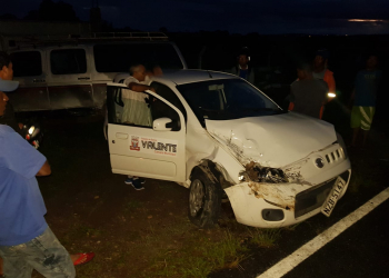 Carro da Câmara Vereadores de Valente colide com Veraneio na BA-120, entre Serrinha e Coité