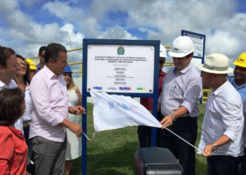 Com emendas de Joseildo, governador inaugura esgotamento sanitário, abastecimento de água e entrega Raio-X em Conde