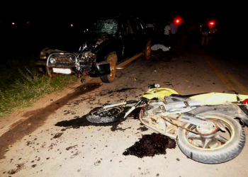 Colisão envolvendo motocicleta e caminhonete deixa um morto na BA 220