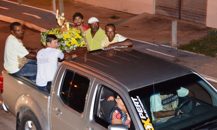 Carreata com a imagem de São João abre os festejos do padroeiro de Barrocas