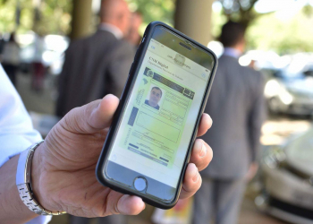 Detran libera CNH digital a partir da próxima semana; saiba como conseguir