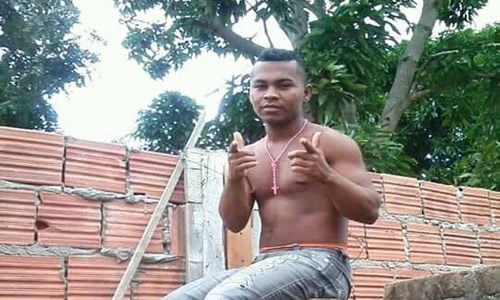 Jovem é morto a tiros dentro de bar na cidade de Capim Grosso