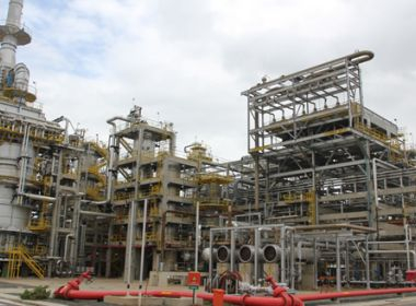 Produção de diesel no Brasil cai 8% até abril e é a menor em 15 anos, diz ANP