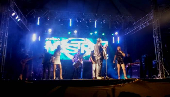 Mastruz com Leite leva grandes recordações do forró para o São Pedro de Retirolândia