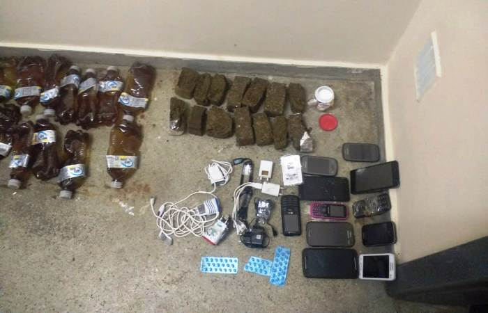 PM evita arremesso de maconha e celulares em presídio
