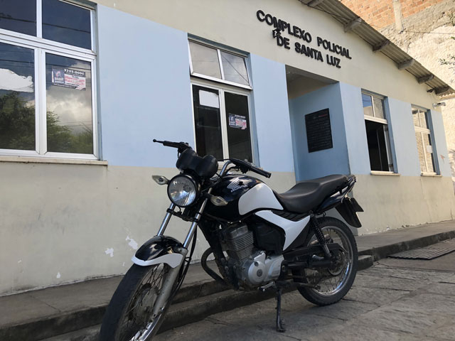 PM sai em diligência após receber denuncia de assalto, troca tiros com suspeitos e dois morrem. Um militar ficou ferido. (Atualizada ás 22h15)