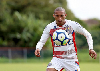 Bahia precisa vencer o Grêmio para manter regularidade em casa
