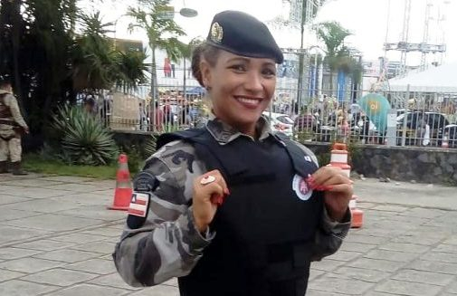 PM baiana é candidata a miss bumbum 2018