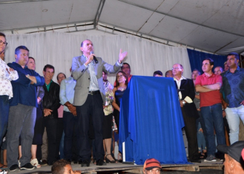 Capela do Alto Alegre II – Cinco pré-candidatos a deputado participaram do ato de reabertura do Hospital São Lucas