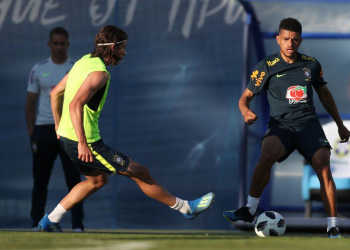 Seleção brasileira começa a se preparar para enfrentar a Costa Rica