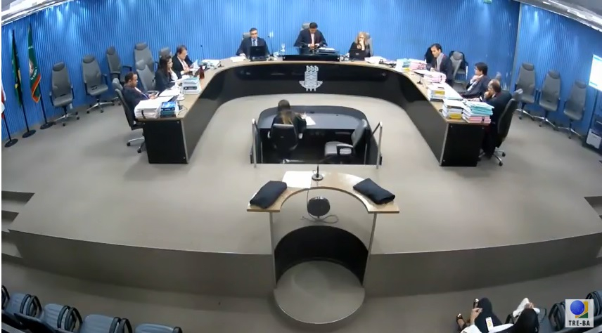 Pedido de Vista adia processo eleitoral contra prefeito de Conceição do Coité