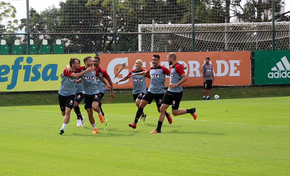 É Hoje! Vitória visita o São Paulo para chegar bem à pausa da Copa