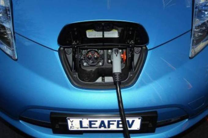 Aneel regulamenta recarga de veículos elétricos
