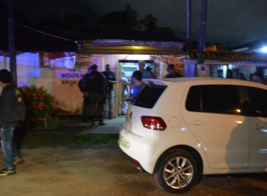 Policial civil se mata após confundir jovens com assaltantes e atirar neles por engano