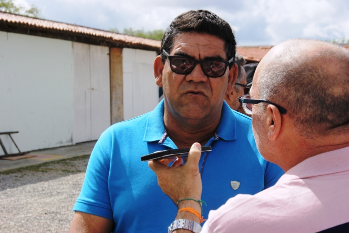 Riachão do Jacuípe II – Ambulâncias entregues foram adquiridas com recursos de emendas do deputado Cacá Leão, garante Marquinhos  