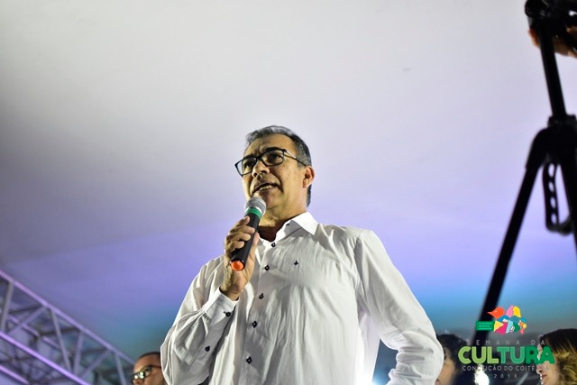 Conceição do Coité – Muita música e apresentações artísticas marcaram abertura da Semana da Cultura