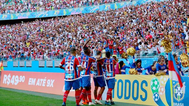 Bahia goleia o Vitoria e aumenta tabu sobre arquirrival