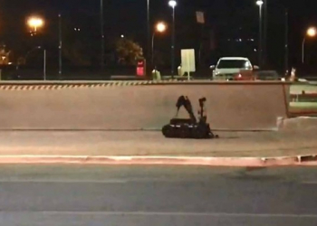 PM isola área em frente ao Palácio do Planalto após suspeita de bomba