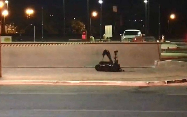 PM isola área em frente ao Palácio do Planalto após suspeita de bomba