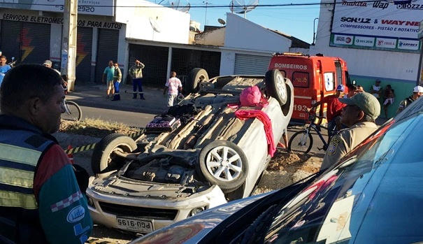 PFem de Petrolina morre vítima de acidente de carro
