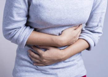 Dor no estômago pode ser o alerta para diversas doenças