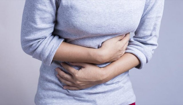 Dor no estômago pode ser o alerta para diversas doenças